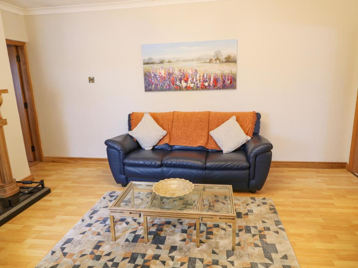 Annie'S Place Villa Newry Bagian luar foto
