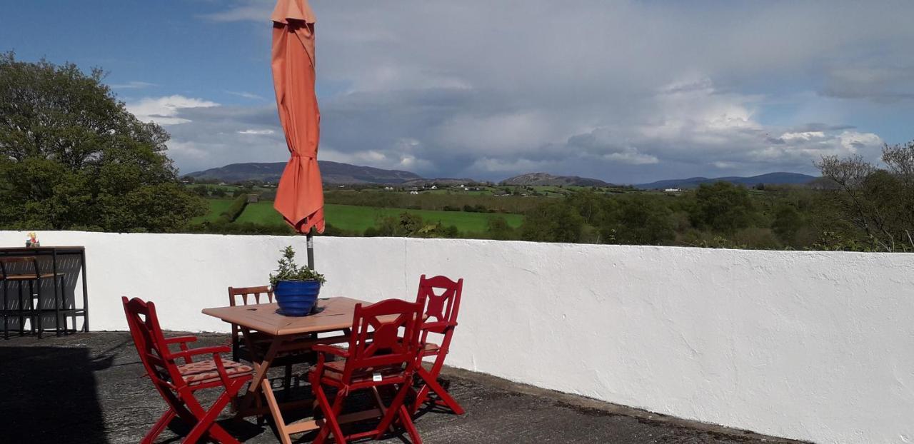Annie'S Place Villa Newry Bagian luar foto