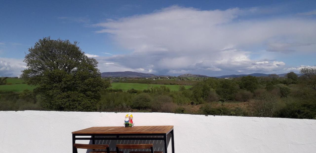 Annie'S Place Villa Newry Bagian luar foto